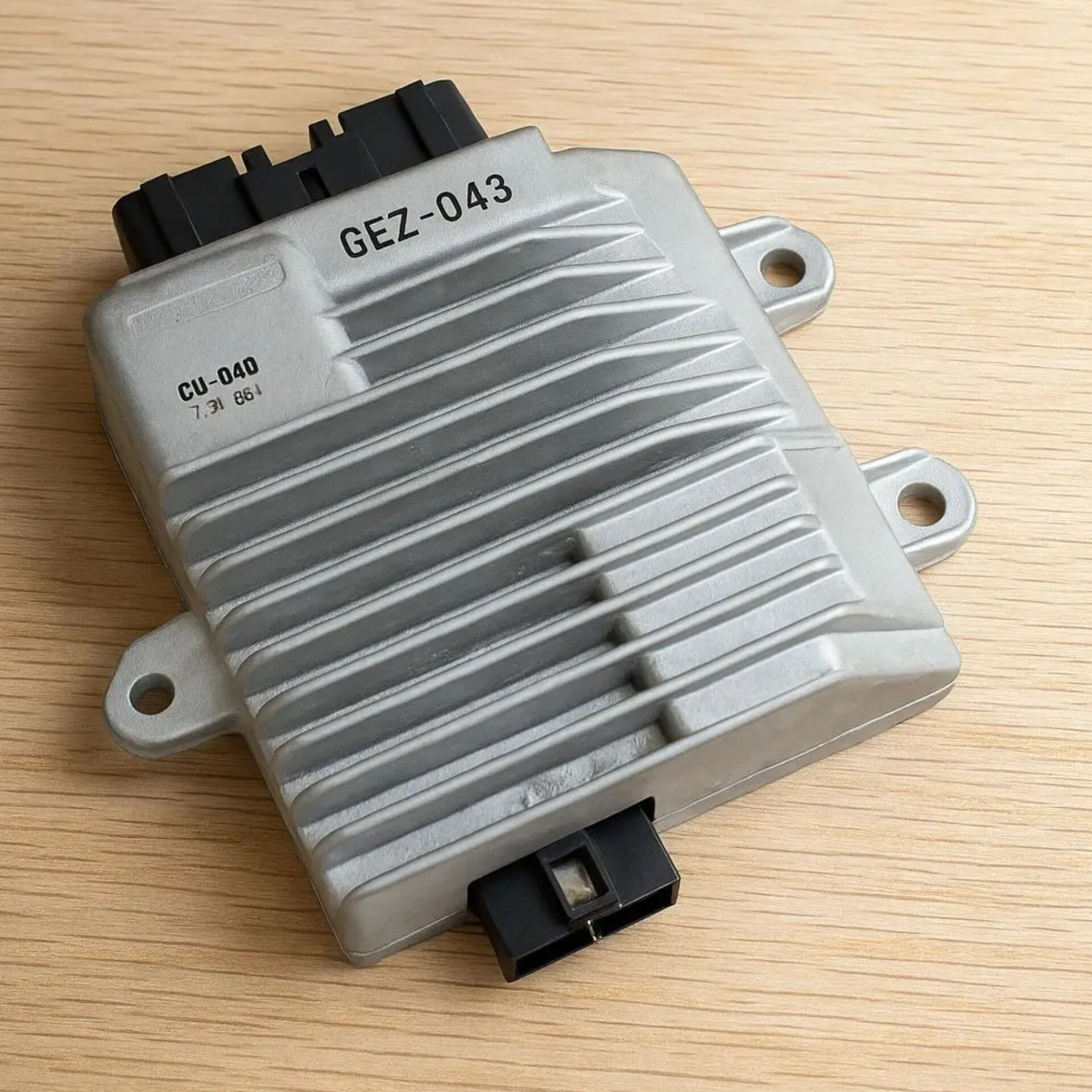 ایسیو  هوندا اسکوپی و زومر